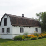 Bâtiment du dortoir au village